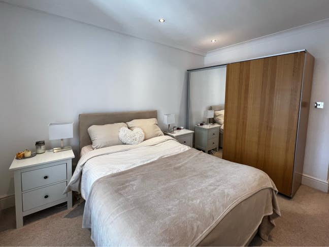 Spacious en-suite master bedroom in Paddington  Main Photo
