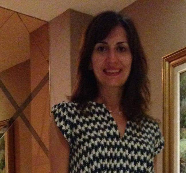 A room for a female professional, quiet and tidy   Main Photo