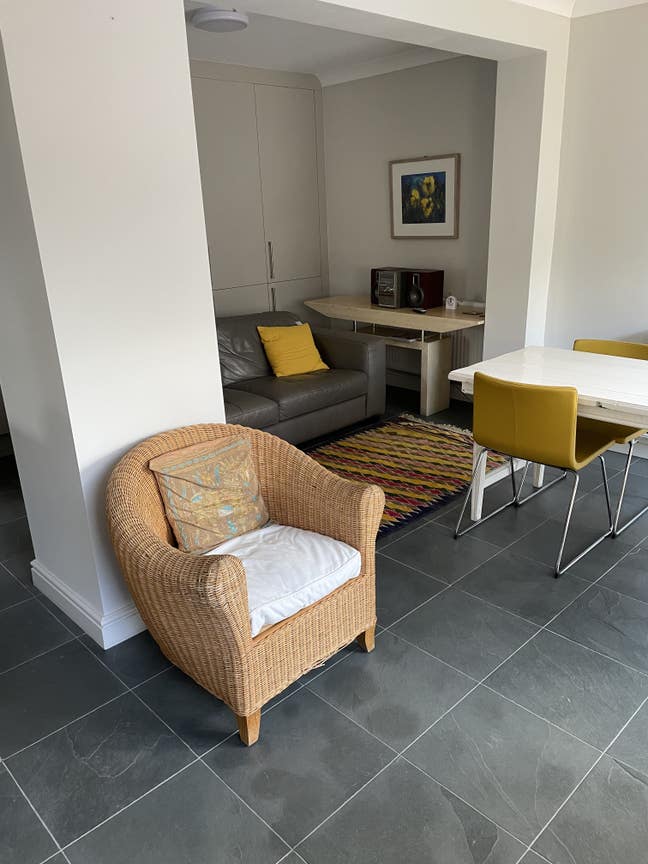 Single En-Suite Room Main Photo