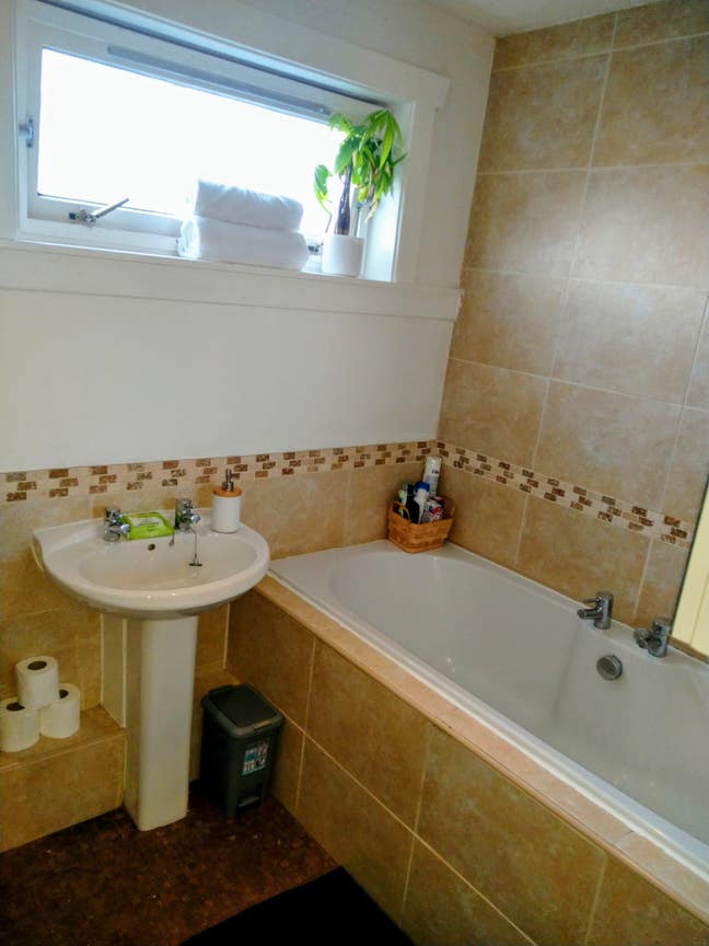 Double Room  in Terraced House Newcraighall  Main Photo