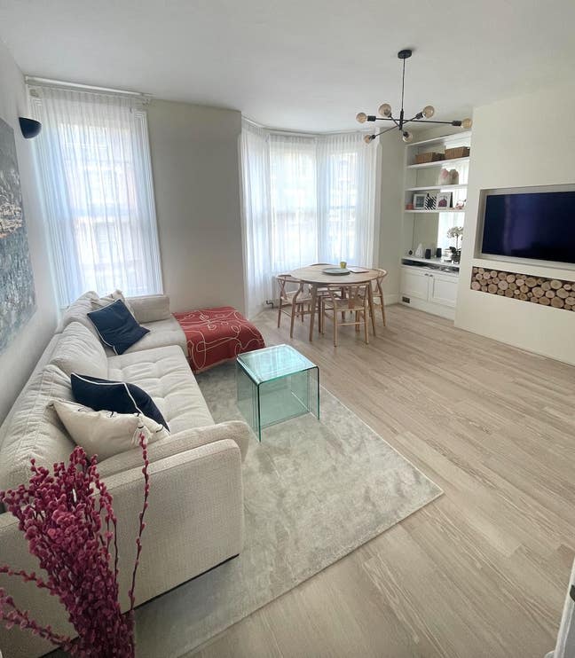 Bright & Airy Ensuite Room near in Highbury Fields Main Photo