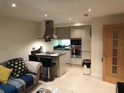 2 Bed Penthouse, All bills inc. - 1st August 2026 Main Photo