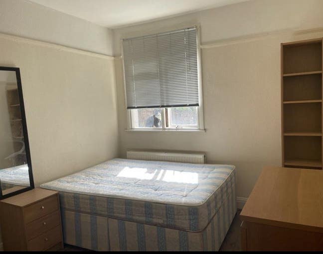 Spacious Single Room with Double Bed in Haringey Main Photo
