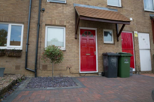 En Suite Room Clayton Orton Goldhay  Main Photo