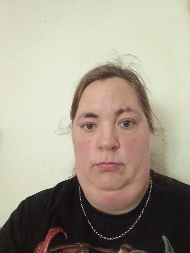 I am a female aged 41. I am looking for a sin... Main Photo