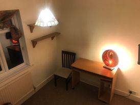 1 room with amazing view available in shared ho Main Photo
