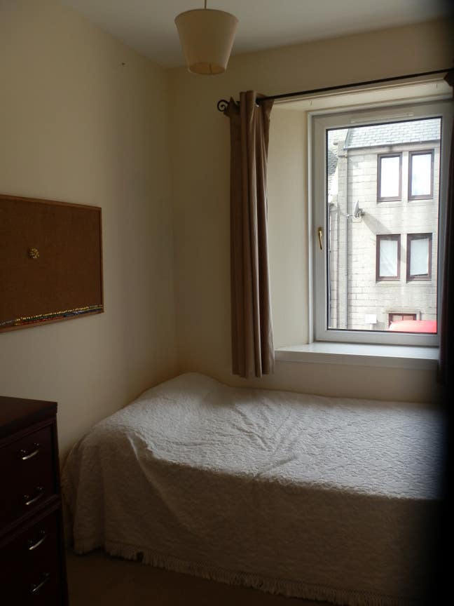 Single room,convenient for uni and the  city Main Photo