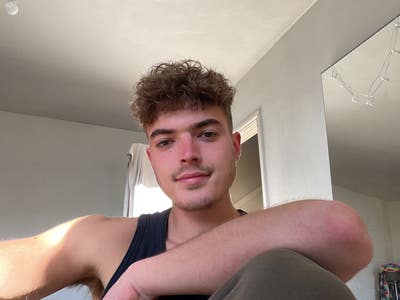 Good attitude and tidy! July 1st - 3 month+  Main Photo