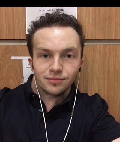 M28 profesional looking for room in Sheffield area Main Photo