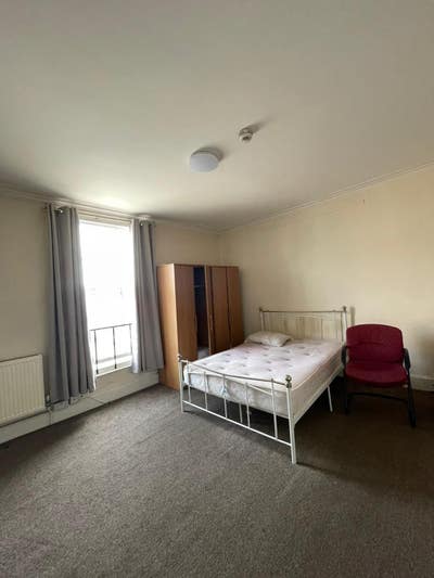 House Share in town centre Main Photo