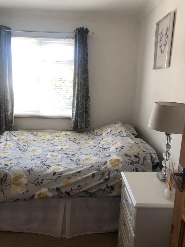 Room available in paddock wood Main Photo