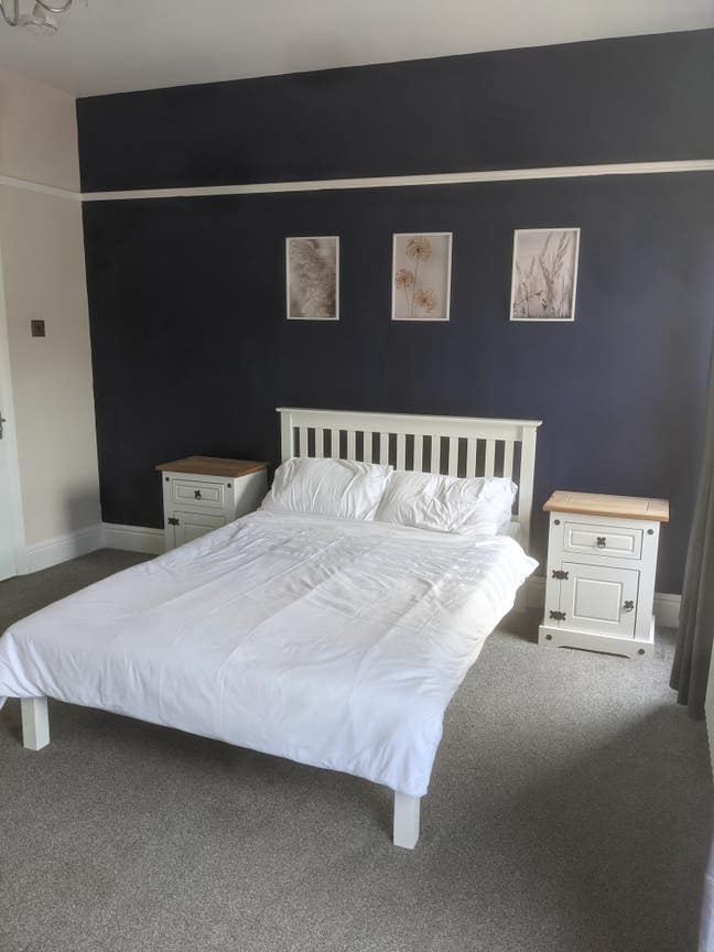 Large Room Available  Main Photo