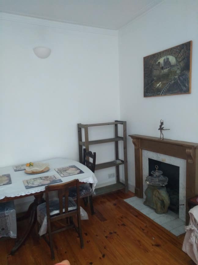 Double Room in Kensington Flat Main Photo