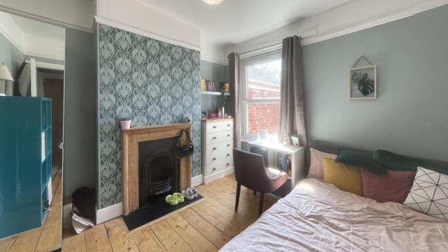 Double Room -Quayside house share central Exeter Main Photo