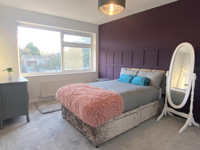 Stunning Room Available ! - Zero Deposit ! Main Photo
