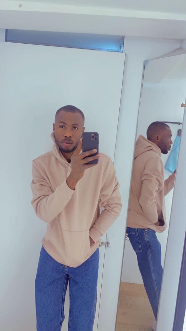 I need an apartment before 31/04/23 around city  Main Photo