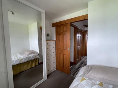 One single/One double room Main Photo