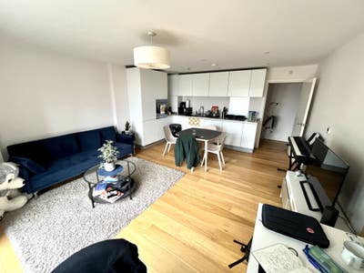 Morden double room with bath: Central Cambridge Main Photo