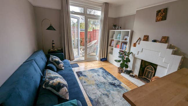 Beautiful homely double.w/ Parking . S.E London Main Photo