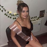 Seeking a double room :) Main Photo
