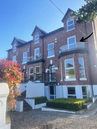 Room in Chorlton with own bathroom.  Main Photo