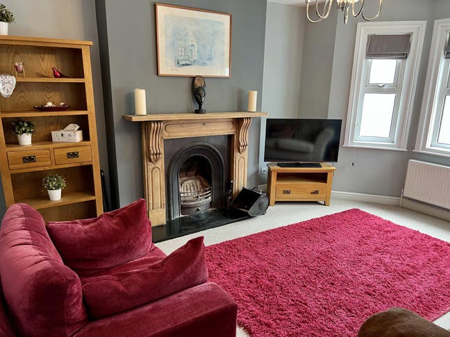 Professional house share. Recently renovated.  Main Photo