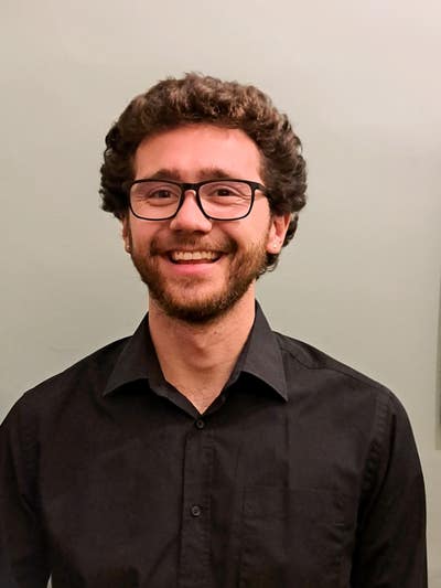 Friendly and clean 27 y/o looking for a room  Main Photo