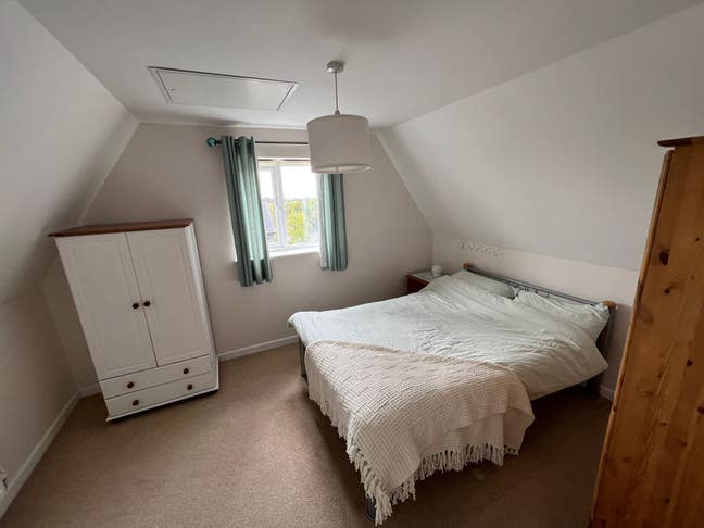 Double room in Friendly Glenholt Shared House Main Photo