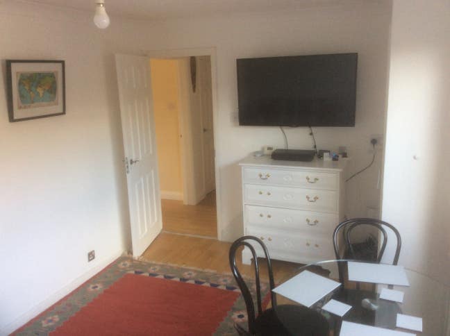 Small double room  Main Photo