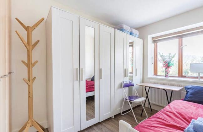 Low Deposit: Popular to Pruh Staff/Professionals Main Photo