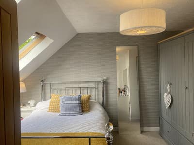 Lovely Double Room & Use of Office/TV Room Main Photo