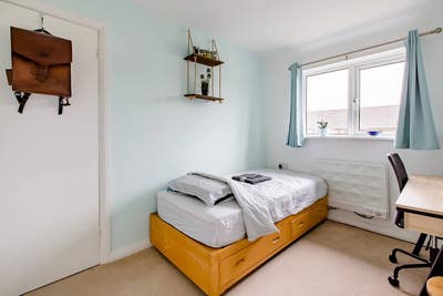🏠 Delightful Single Bedroom For Lodger Main Photo