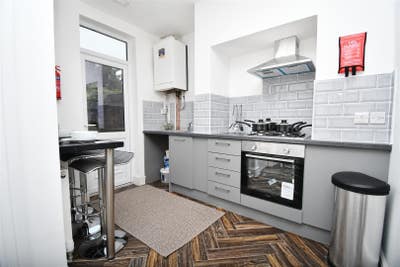 Fully furnished rooms in Preston wifi & bills inc Main Photo