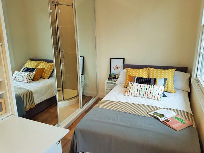 Charming en-suite room (TRRM5) Main Photo