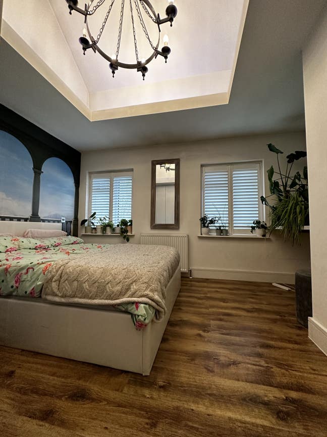 😀Lovely modern double rm- 5 mins Tube 😀 Main Photo