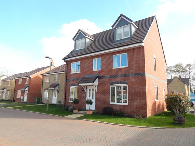 A Large Double Furnished Room in Harwell Main Photo