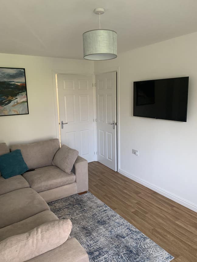 Double Room to rent Main Photo