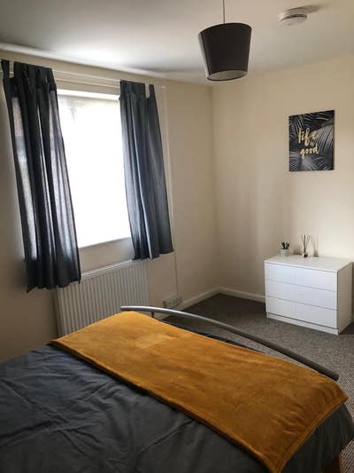 Quality Double with Own Toilet.  Main Photo