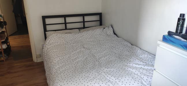  Bright Double Room in a flat share in Surbiton Main Photo