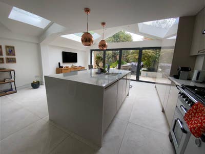 Beautiful spacious  double room  Main Photo