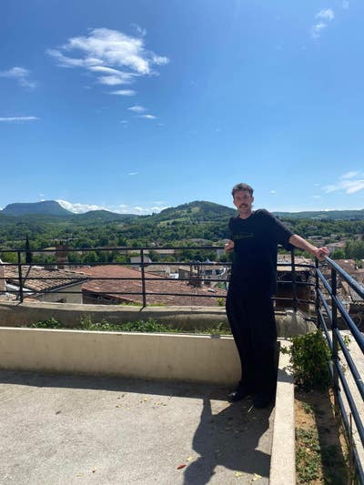 Looking for a place in Glasgow! Moved from the UK Main Photo