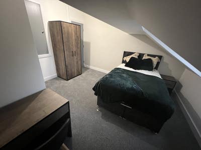 *Brand new* house share - LAST ROOM - BL3  Main Photo