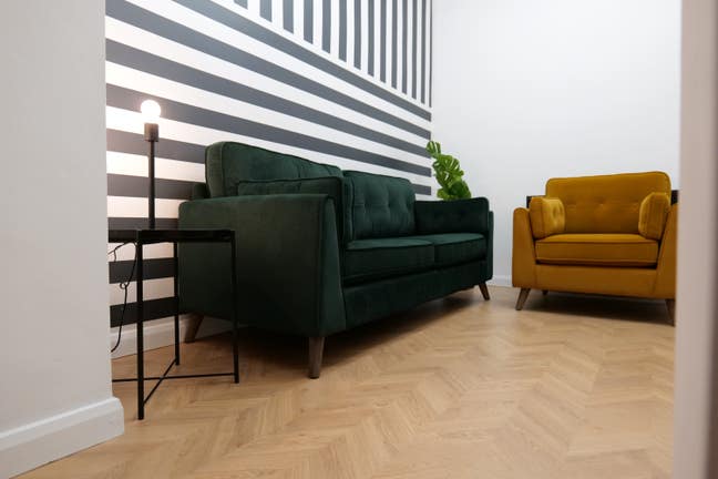 Newly Renovated Rooms Belfast!! 🔨🪚 Main Photo