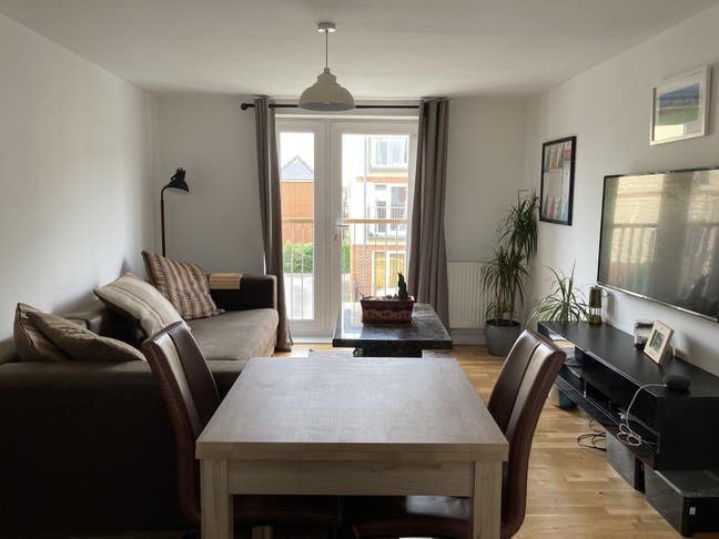 Stylish Apartment in Gloucester  Main Photo