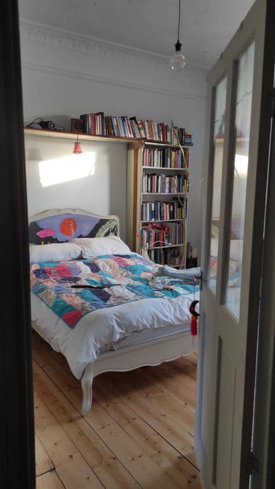 Reduced rent in exchange for catsitting Main Photo