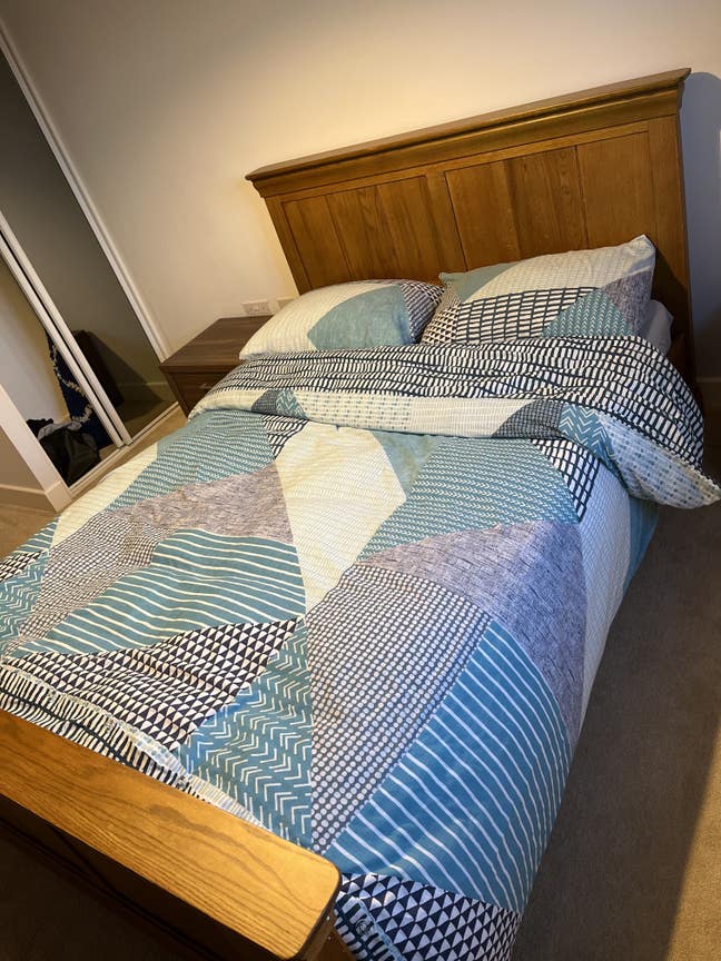 Double room with en-suite  Main Photo