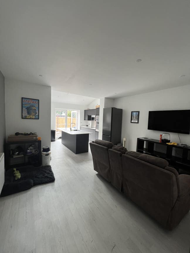 Room for rent Main Photo