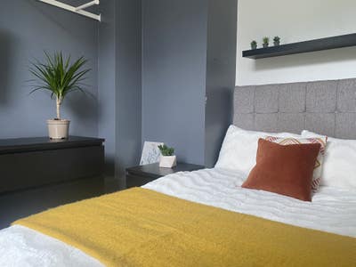 Moldgreen - 2 Bathroom House - No Deposit Option Main Photo