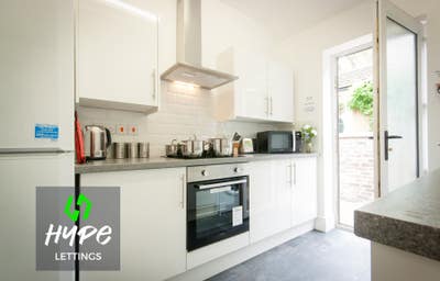 House Share Sheppard Str, ST4 Main Photo