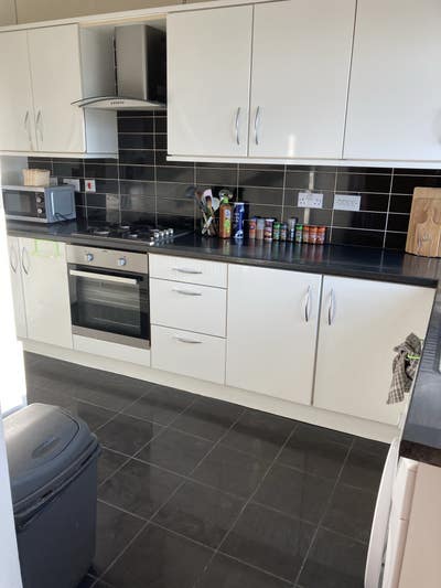 Bedroom Modern clean  Sheldon B26 Bham B92 BHX NEC Main Photo